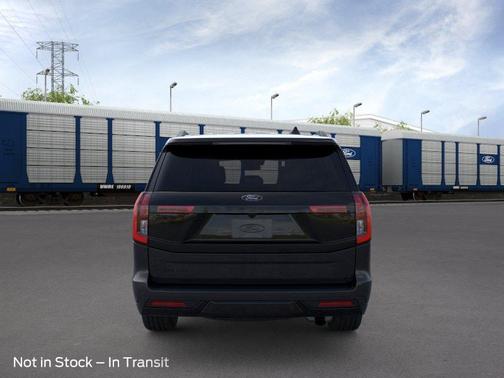 Agate Black Metallic 2026 Ford Expedition Platinum