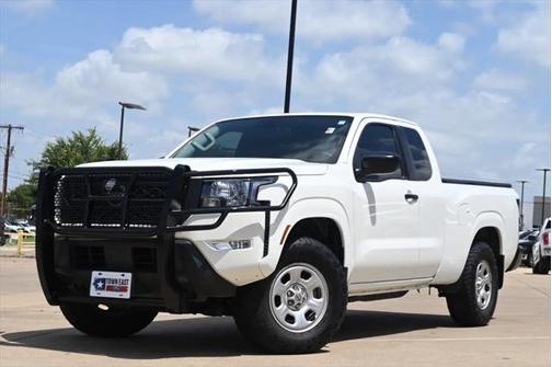 2022 Nissan Frontier S