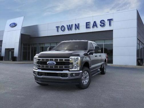 2025 Ford F-350 XLT