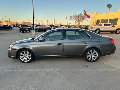 2007 Toyota Avalon XL