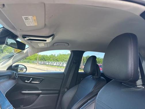 2023 Mercedes-Benz GLC 300 Base