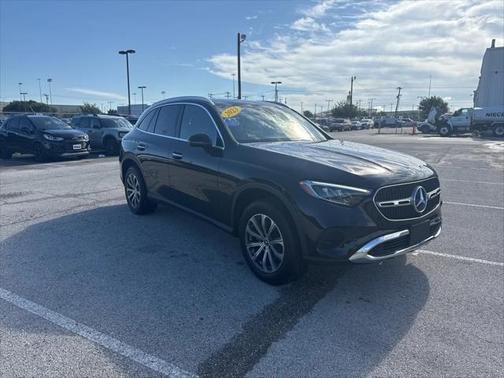 2023 Mercedes-Benz GLC 300 Base