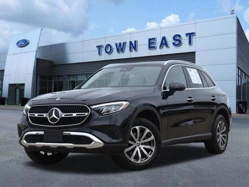 2023 Mercedes-Benz GLC 300 Base