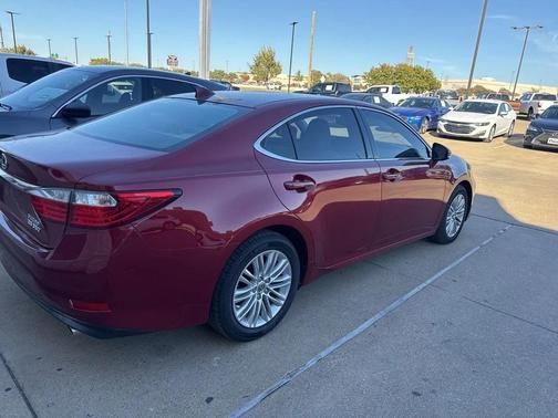 2015 Lexus ES 350 Base