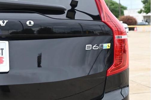 2023 Volvo XC90 B6 Plus 7-Seater