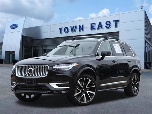 2023 Volvo XC90 B6 Plus 7-Seater