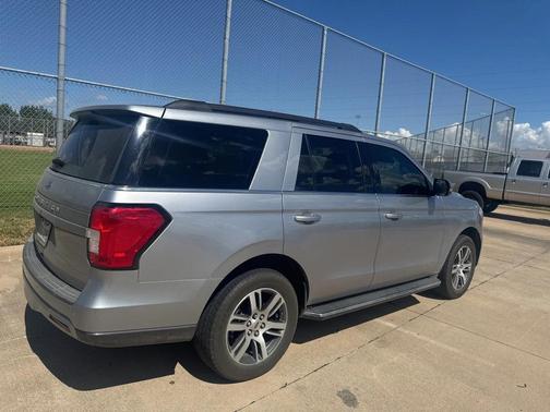 2022 Ford Expedition XLT