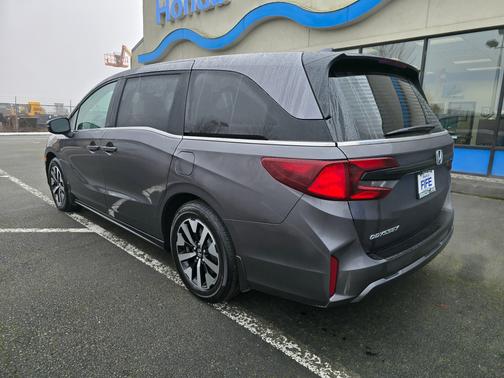 2025 Honda Odyssey 