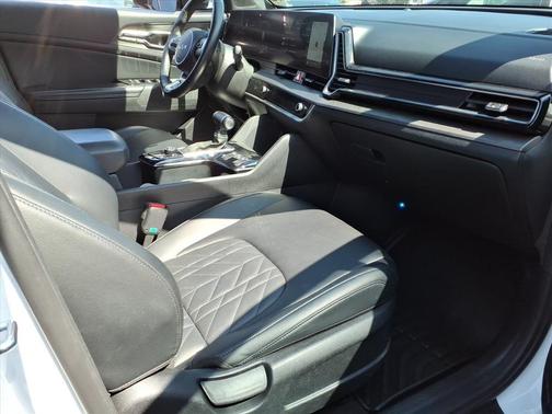 2023 Kia Sportage X-Pro