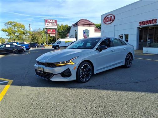 2022 Kia K5 GT-Line