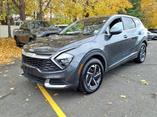 2023 Kia Sportage Hybrid LX