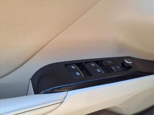 2019 Toyota Camry XLE