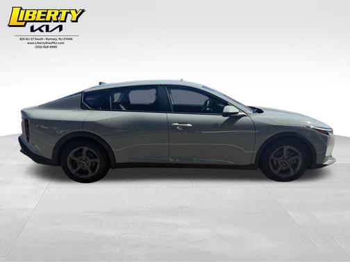 Haze 2025 Kia K4