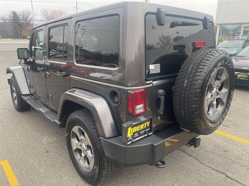 2017 Jeep Wrangler Unlimited Sahara