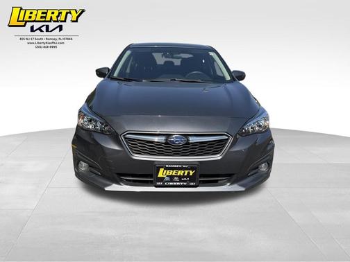 Magnetite Gray Metallic 2019 Subaru Impreza 2.0i Premium
