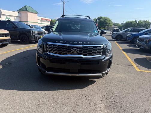 Ebony Black 2020 Kia Telluride S