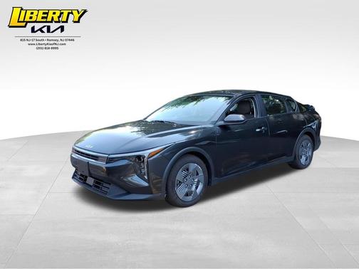 2025 Kia K4 LX