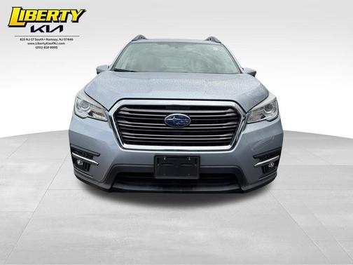 Ice Silver Metallic 2020 Subaru Ascent Limited 7-Passenger