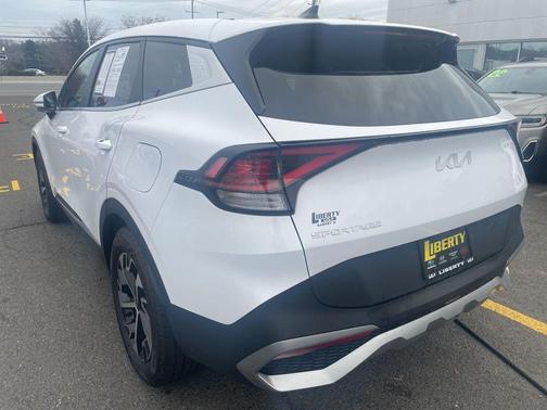 2023 Kia Sportage EX