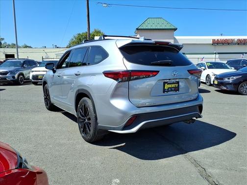 2023 Toyota Highlander XSE