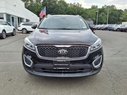 2018 Kia Sorento LX
