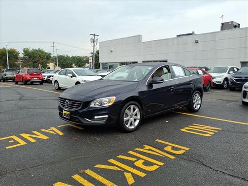 2016 Volvo S60 T5 Premier