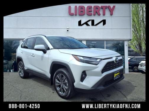 2025 Toyota RAV4 Hybrid XLE Premium