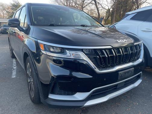 2022 Kia Carnival EX