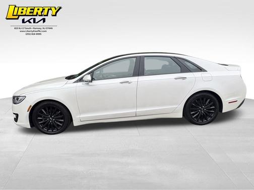 White Platinum Clearcoat Metallic 2018 Lincoln MKZ Select