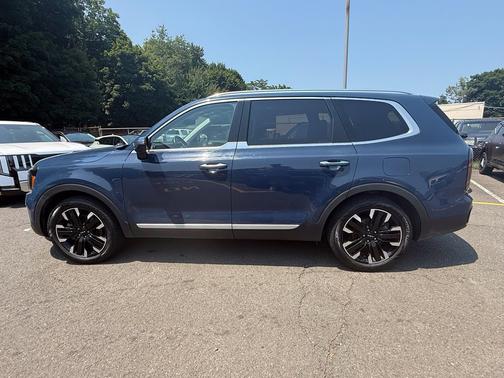 Midnight Lake Blue 2023 Kia Telluride SX-Prestige