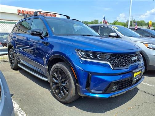 2022 Kia Sorento SX