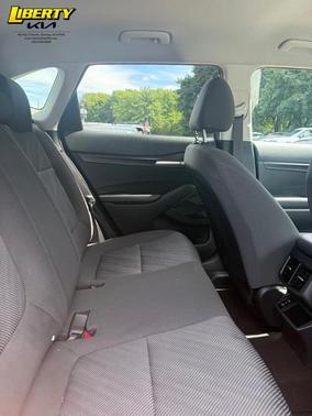 Fusion Black 2024 Kia Seltos LX