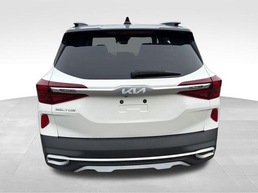 2022 Kia Seltos S