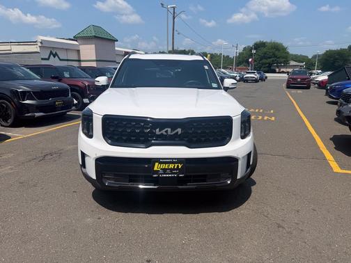 Glacial White Pearl 2024 Kia Telluride SX X-Line