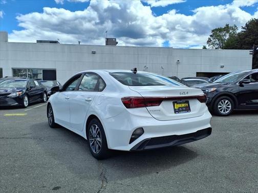 2023 Kia Forte LX