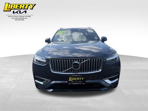 Denim Blue Metallic 2022 Volvo XC90 T6 Inscription 7 Passenger