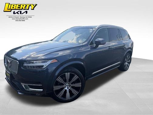 Denim Blue Metallic 2022 Volvo XC90 T6 Inscription 7 Passenger