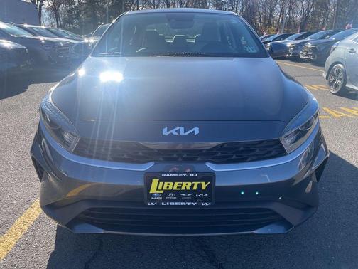 2022 Kia Forte LXS