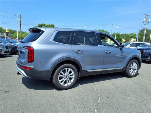 2022 Kia Telluride LX