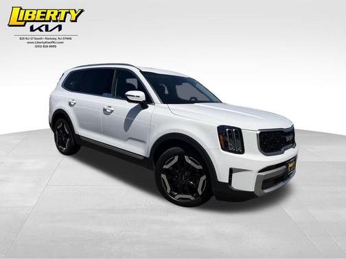 Glacial White Pearl 2024 Kia Telluride EX