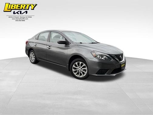 Gun Metallic 2019 Nissan Sentra SV