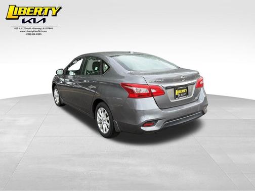 Gun Metallic 2019 Nissan Sentra SV