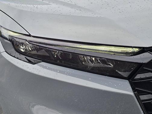 2025 Honda CR-V Hybrid Sport Touring AWD