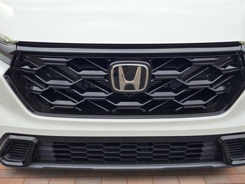 Platinum White Pearl 2026 Honda CR-V Hybrid Sport FWD