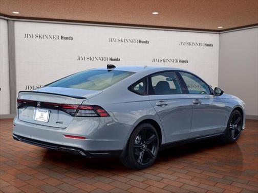 2025 Honda Accord Hybrid Base
