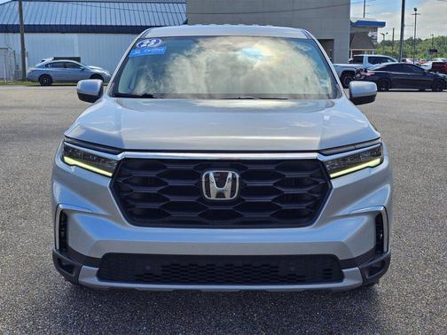 Lunar Silver Metallic 2023 Honda Pilot 2WD EX-L 8 Passenger