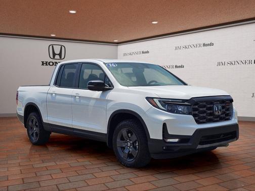 Platinum White Pearl 2026 Honda Ridgeline TrailSport