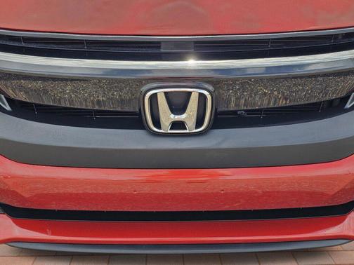Molten Lava Pearl 2019 Honda Civic EX