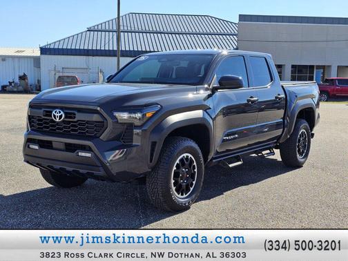 2025 Toyota Tacoma TRD Off Road