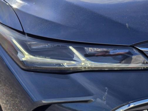 2022 Toyota Avalon Limited